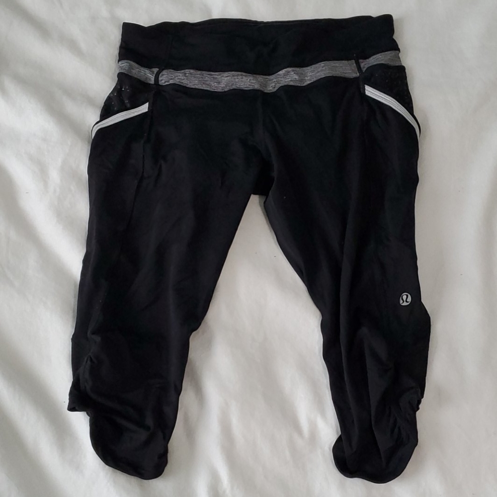Lululemon crop leggings 8
